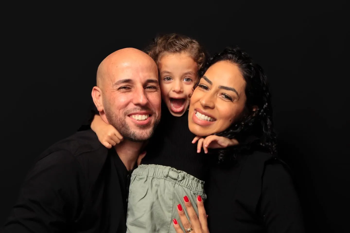 Família Beto e Larissa em estúdio